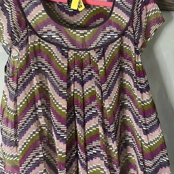 WORTH silk chevron top, Size Large - Picture 2 of 5